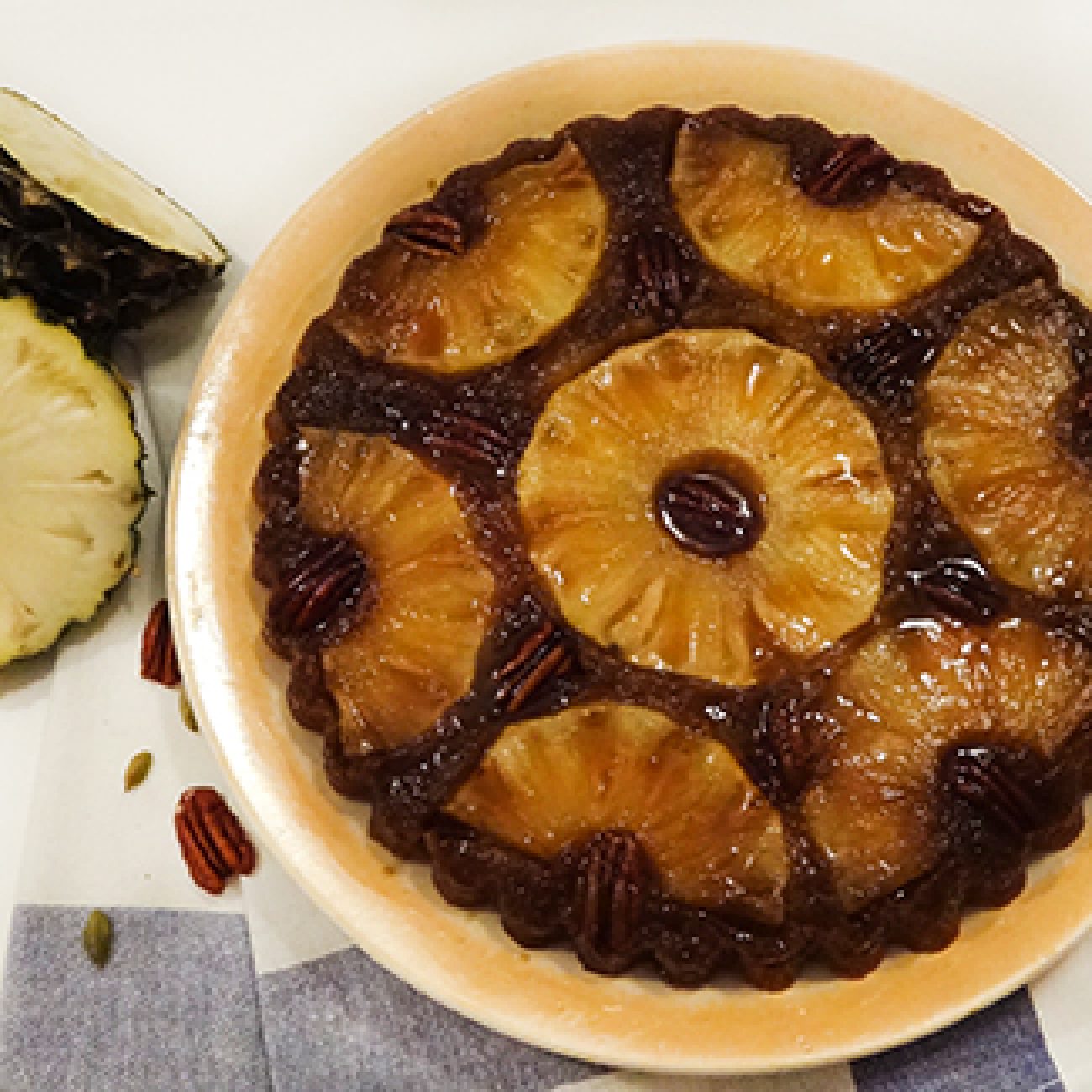 Пирог с ананасом и бурбоном (Bourbon Pineapple Cake)