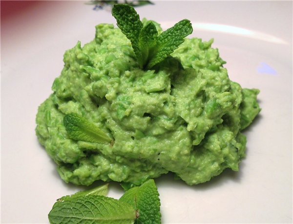 пюре из зеленого гороха. пюре из зелёного горошка для гарнира. пюре из зеленого горошка замороженного. зеленое картофельное пюре. замороженный горошек рецепты пюре.