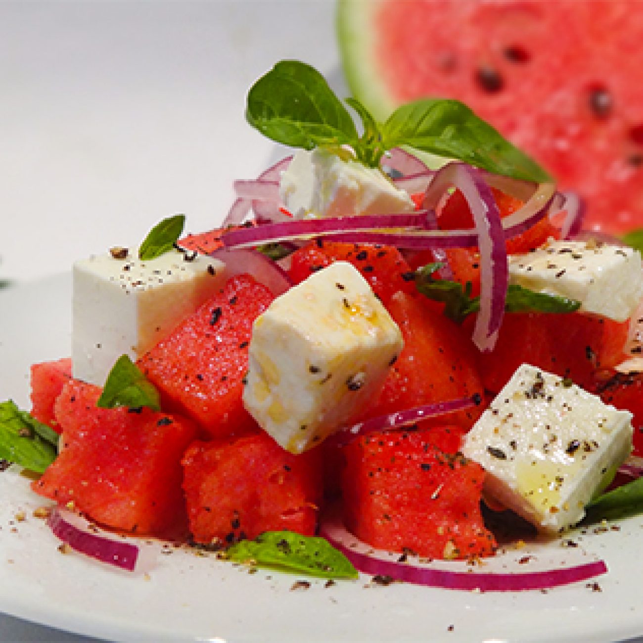 Салат из арбуза с сыром фета (Watermelon and Feta Salad)