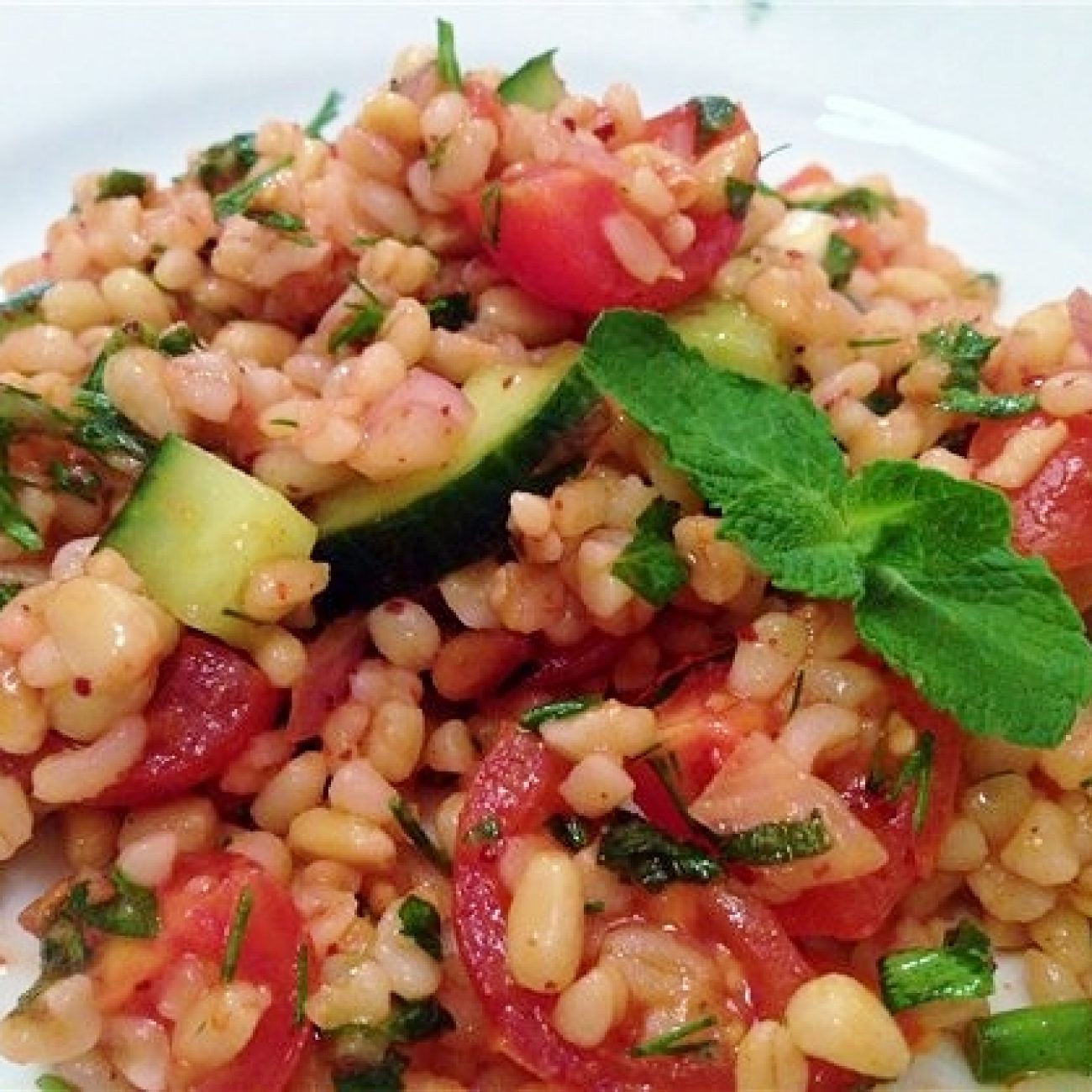 Турецкий салат с булгуром (Turkish Salad with Bulgur)