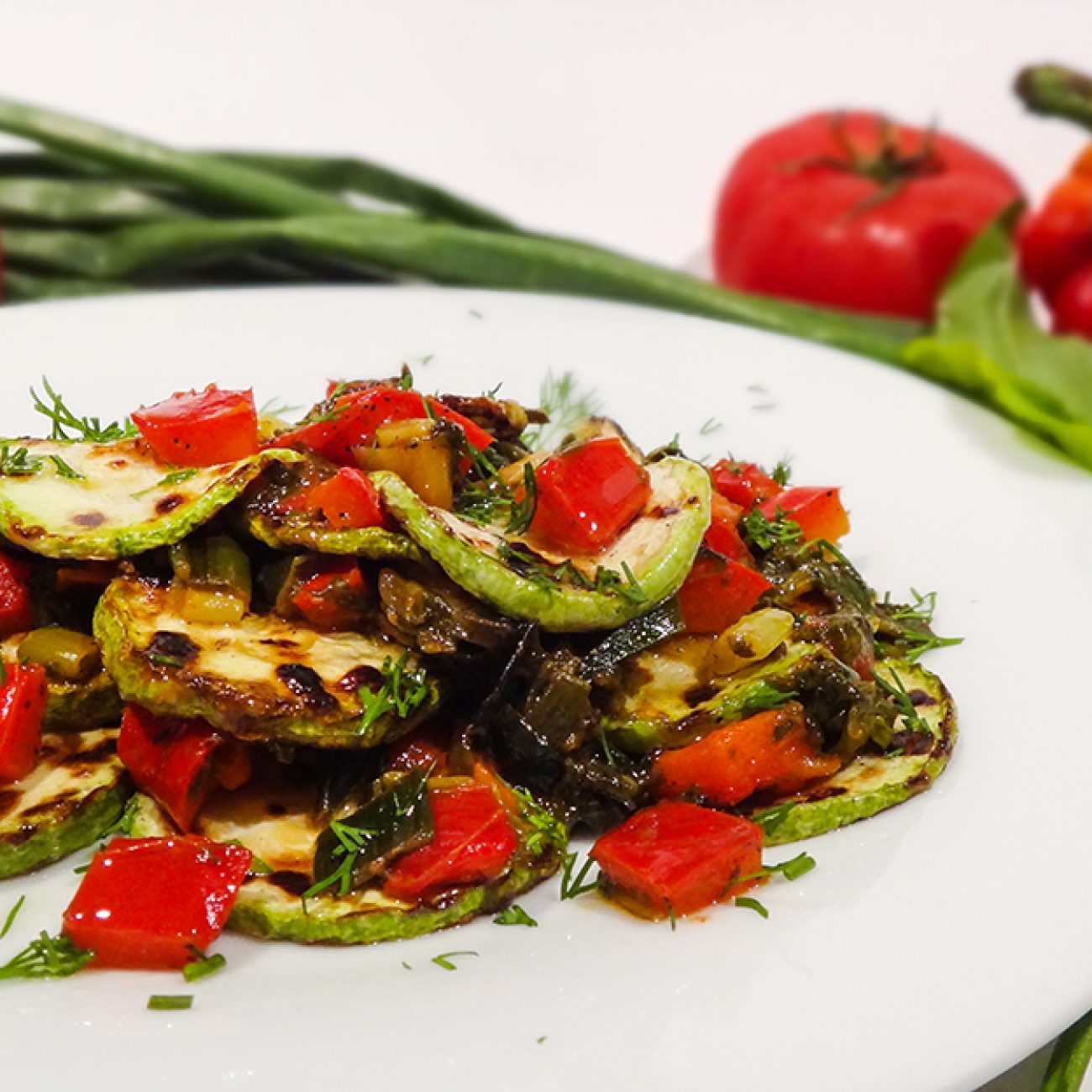 Салат со щавелем и кабачками (Zucchini Salad with Sorrel)