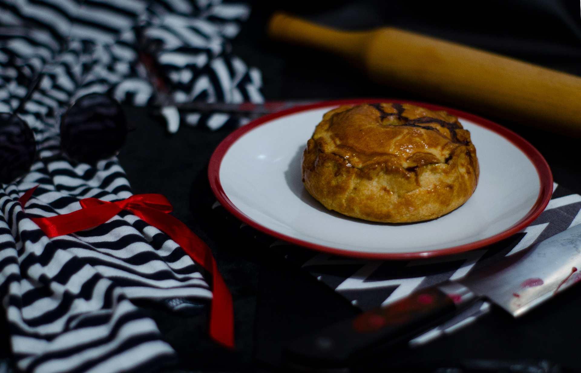 Пироги миссис Ловетт из фильма «Суини Тодд» (Mrs. Lovett’s Pies from The  Sweeney Todd: The Demon ...