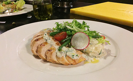 Куриная грудка с картофелем, фасолью, сливками и анчоусами. Мастер-класс Сергей Хан